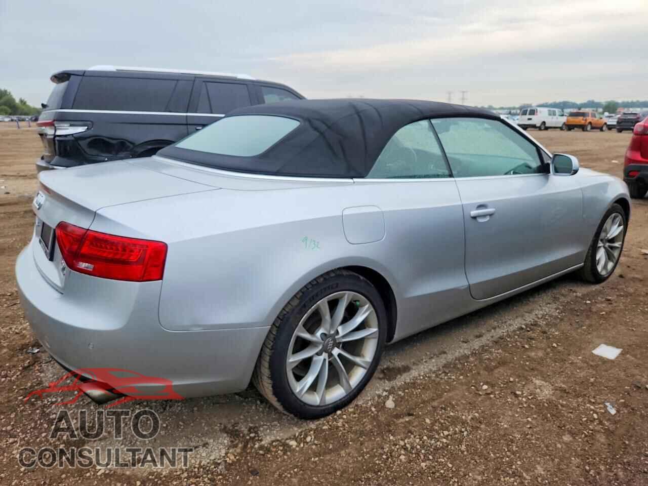 AUDI A5 2013 - WAULFAFH8DN010800