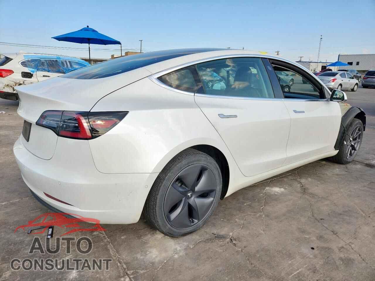 TESLA MODEL 3 2020 - 5YJ3E1EA2LF597745