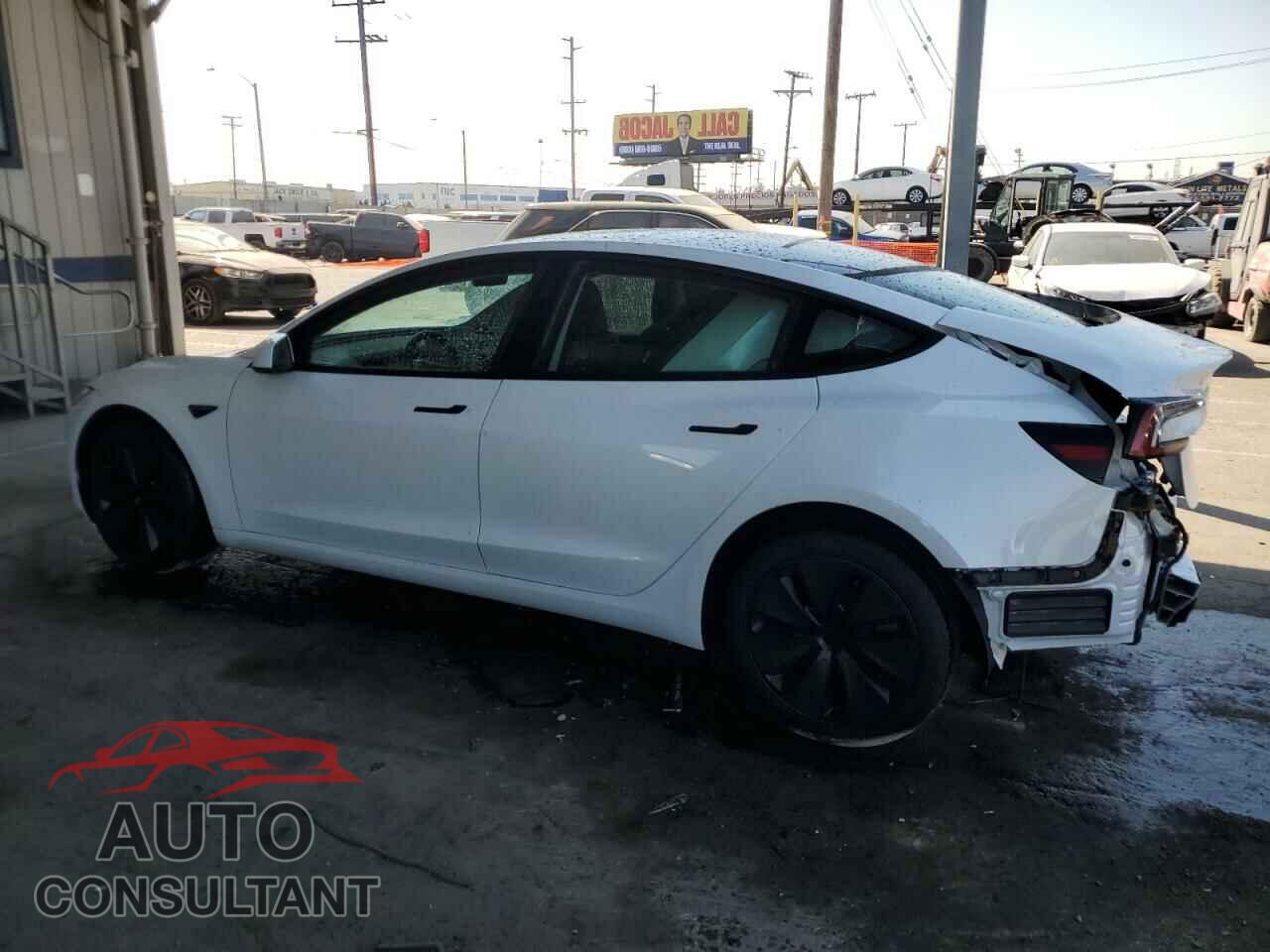 TESLA MODEL 3 2024 - 5YJ3E1EA7RF738124