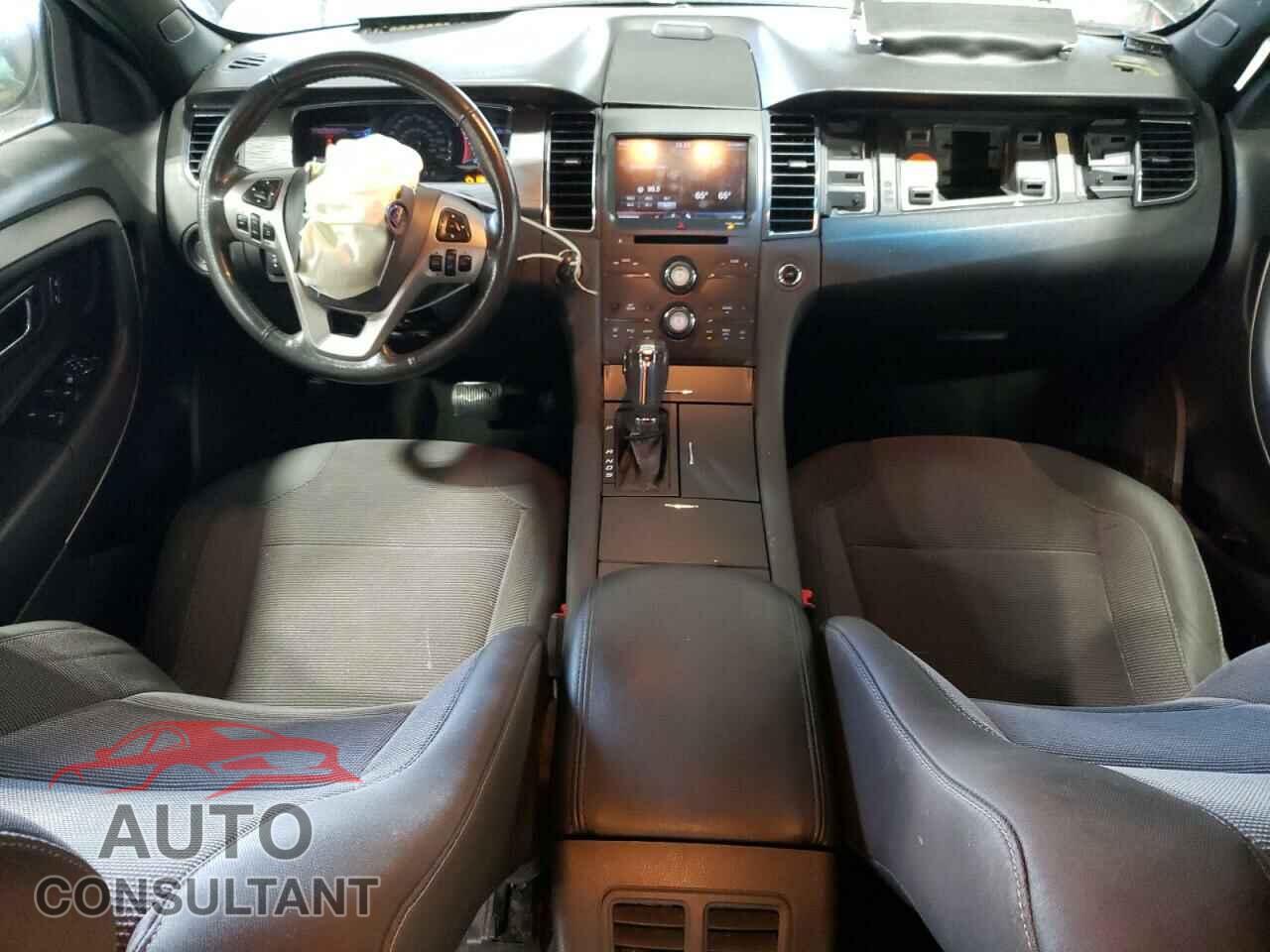 FORD TAURUS 2013 - 1FAHP2E81DG216810
