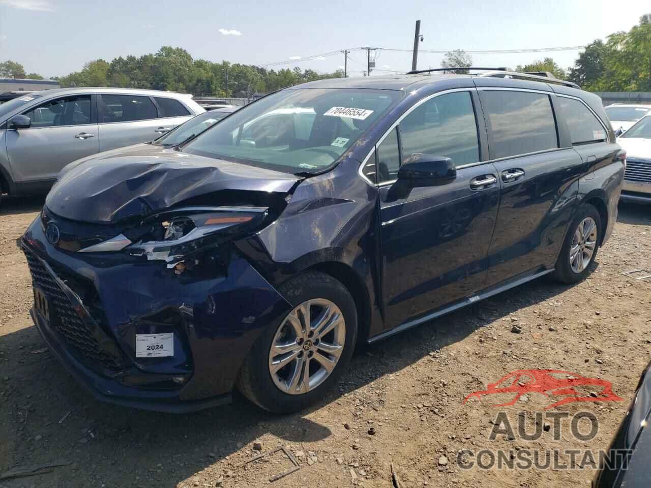 TOYOTA SIENNA 2022 - 5TDDSKFC8NS055065