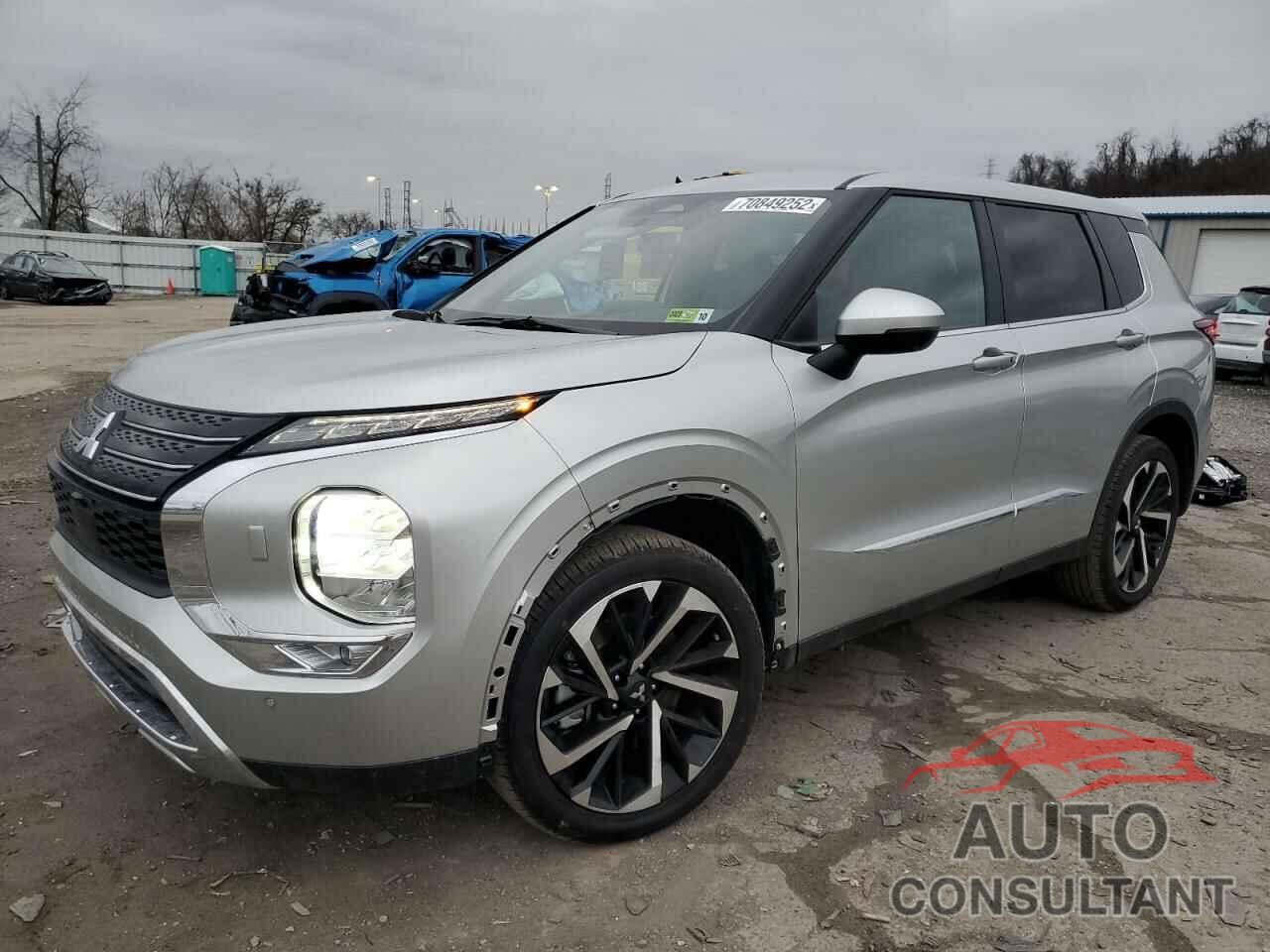 MITSUBISHI OUTLANDER 2022 - JA4J4UA83NZ087443