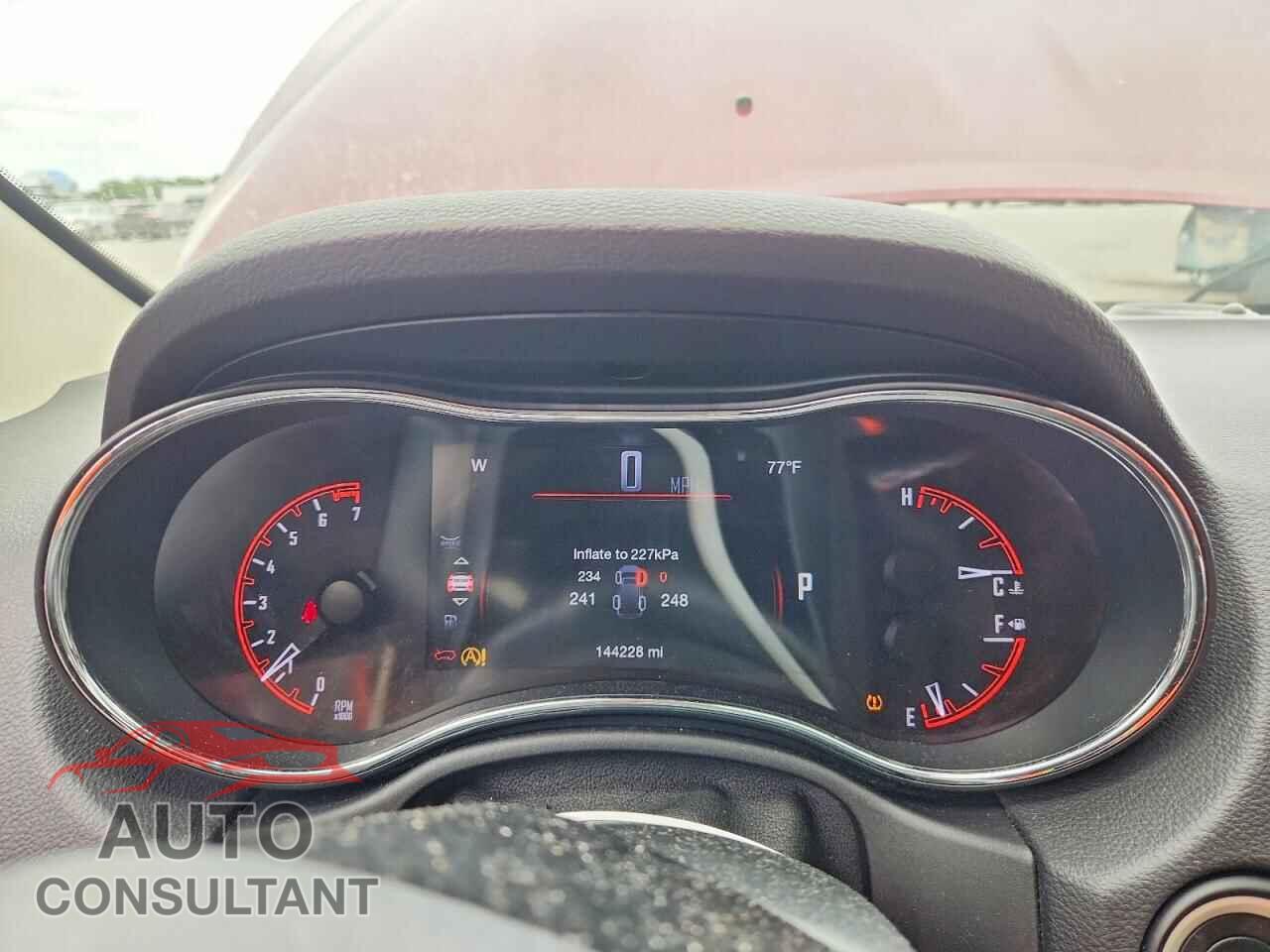 DODGE DURANGO 2017 - 1C4RDHEG3HC746811