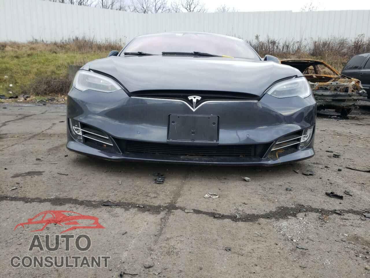 TESLA MODEL S 2020 - 5YJSA1E27LF357946