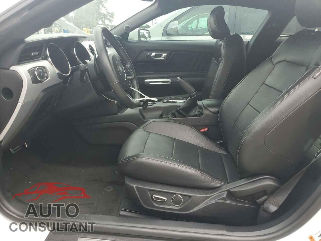 FORD MUSTANG 2017 - 1FA6P8CF1H5332635