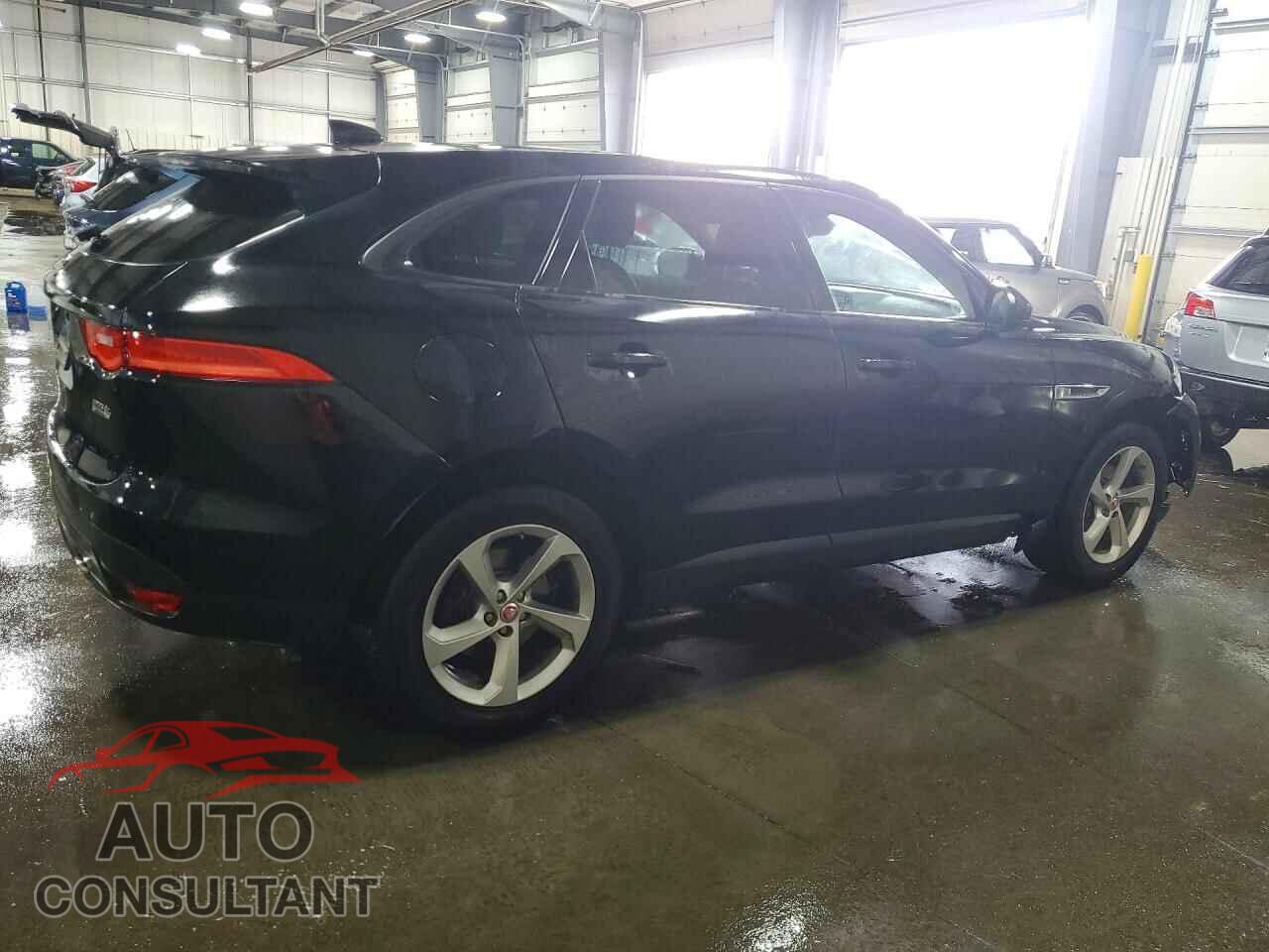 JAGUAR F-PACE 2018 - SADCJ2FXXJA258083