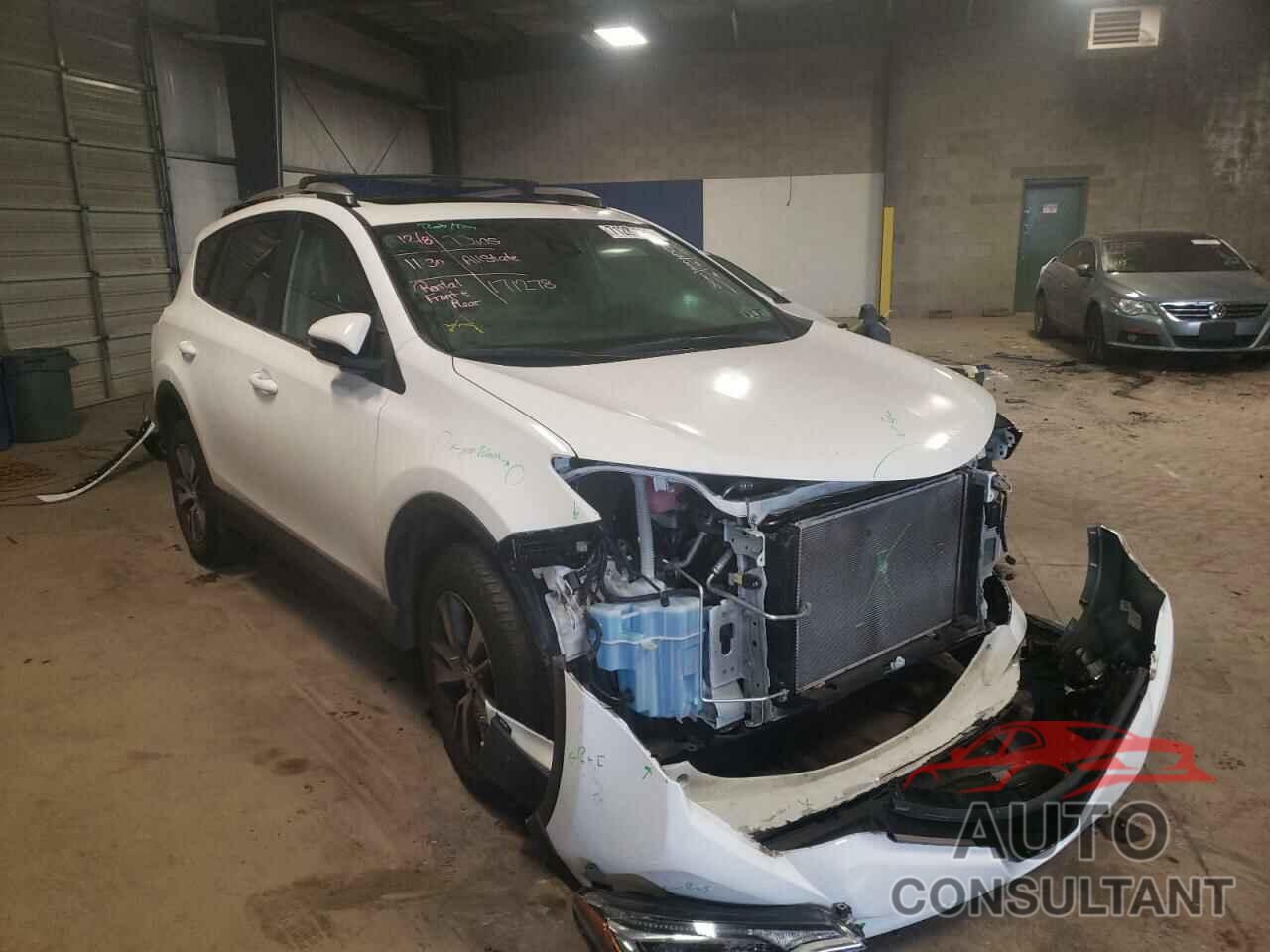 TOYOTA RAV4 2018 - 2T3RFREV0JW743284