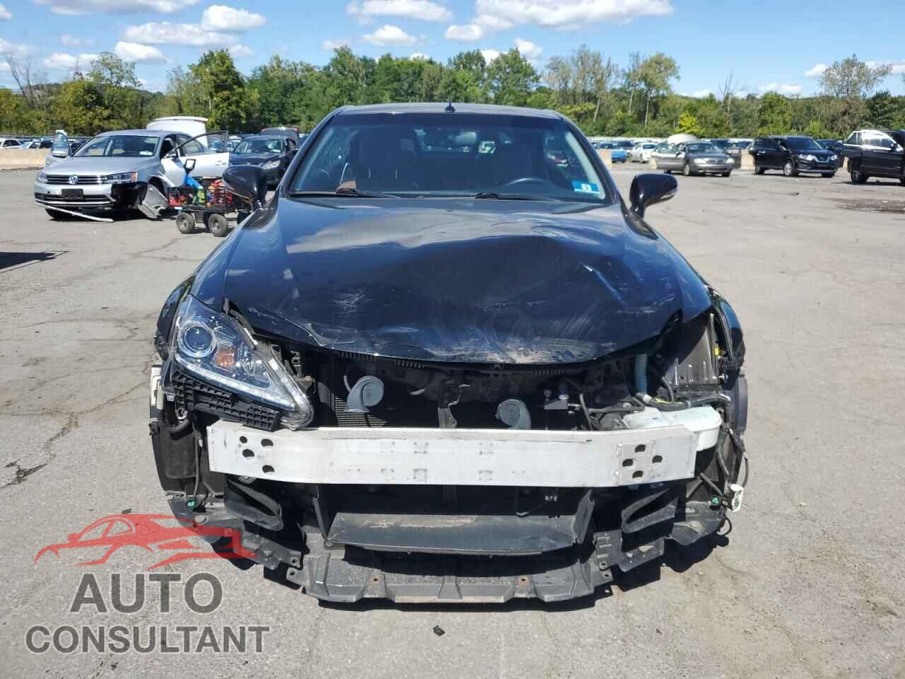 LEXUS IS 2012 - JTHFE2C28C2508597