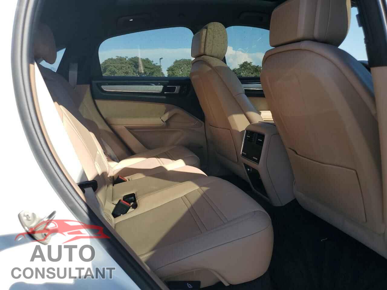 PORSCHE CAYENNE 2023 - WP1BA2AYXPDA25852
