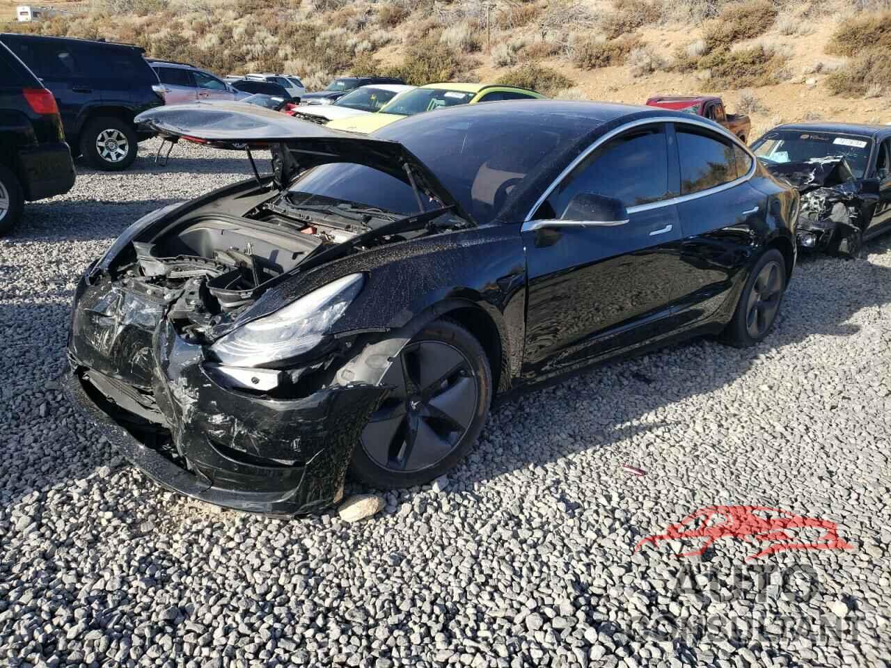 TESLA MODEL 3 2018 - 5YJ3E1EB0JF095967