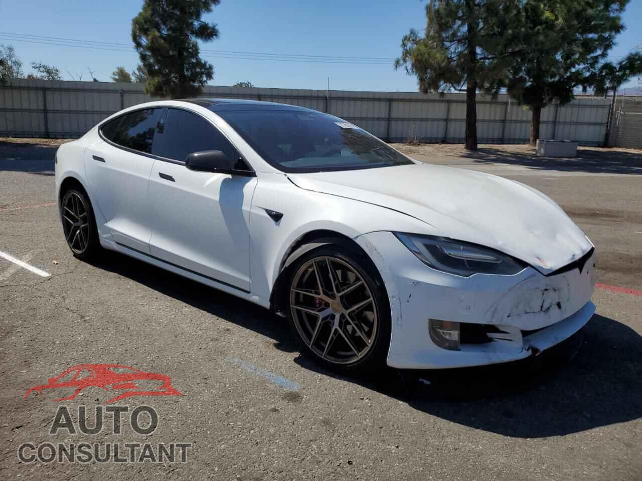 TESLA MODEL S 2016 - 5YJSA1E17GF166833
