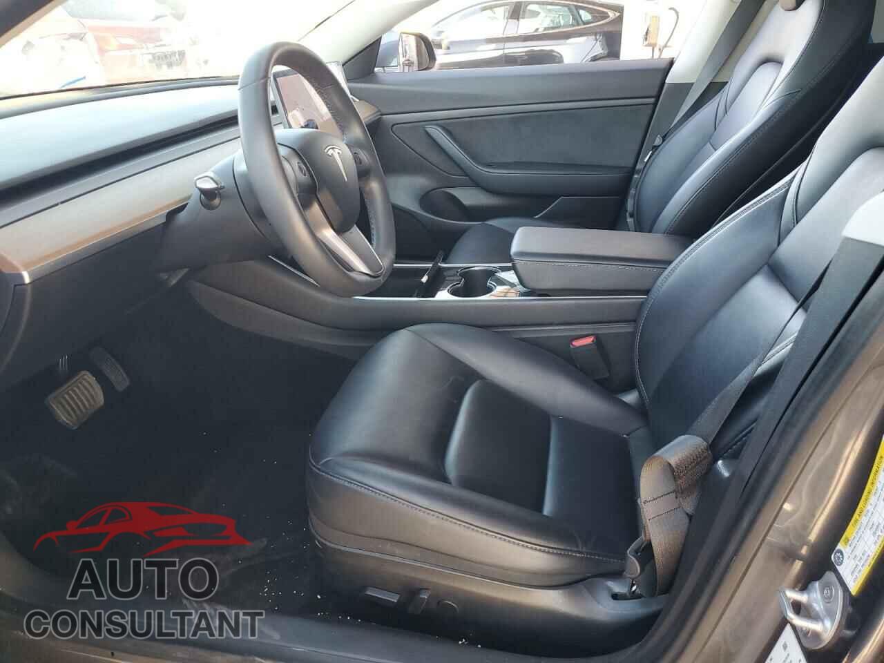 TESLA MODEL 3 2020 - 5YJ3E1EA2LF705233