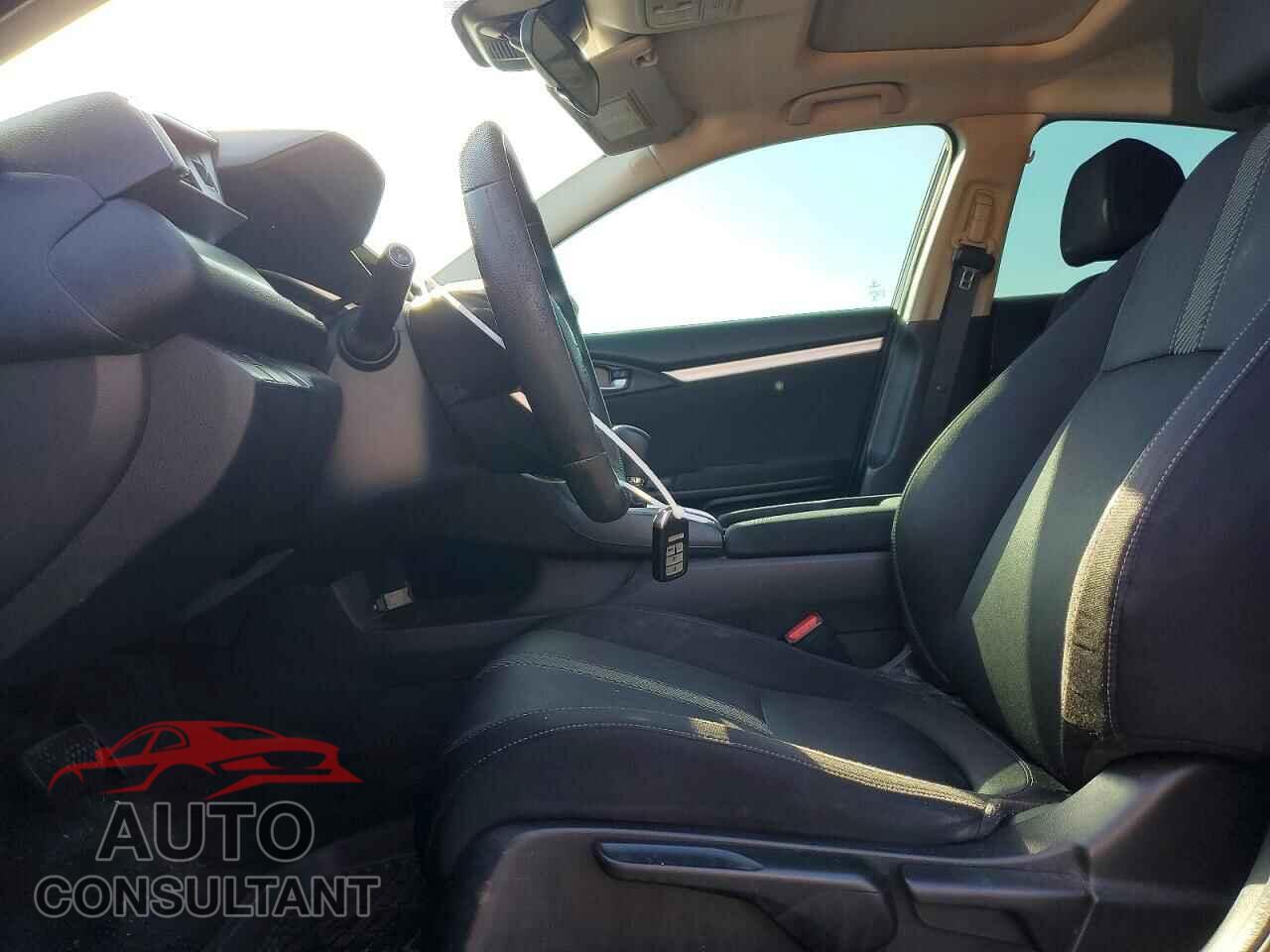 HONDA CIVIC 2017 - 2HGFC2F82HH018938