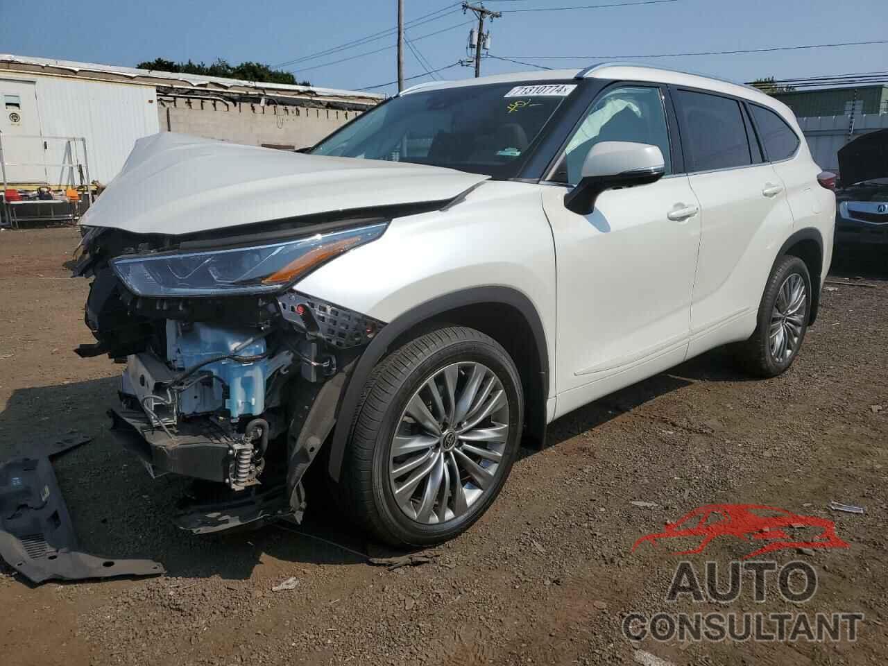 TOYOTA HIGHLANDER 2020 - 5TDFZRBH3LS025564