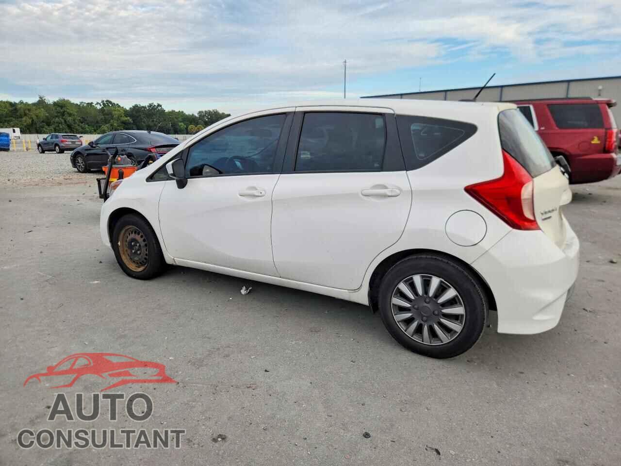 NISSAN VERSA 2017 - 3N1CE2CPXHL367184