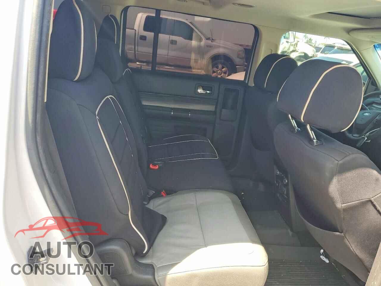 FORD FLEX 2019 - 2FMGK5C88KBA01577