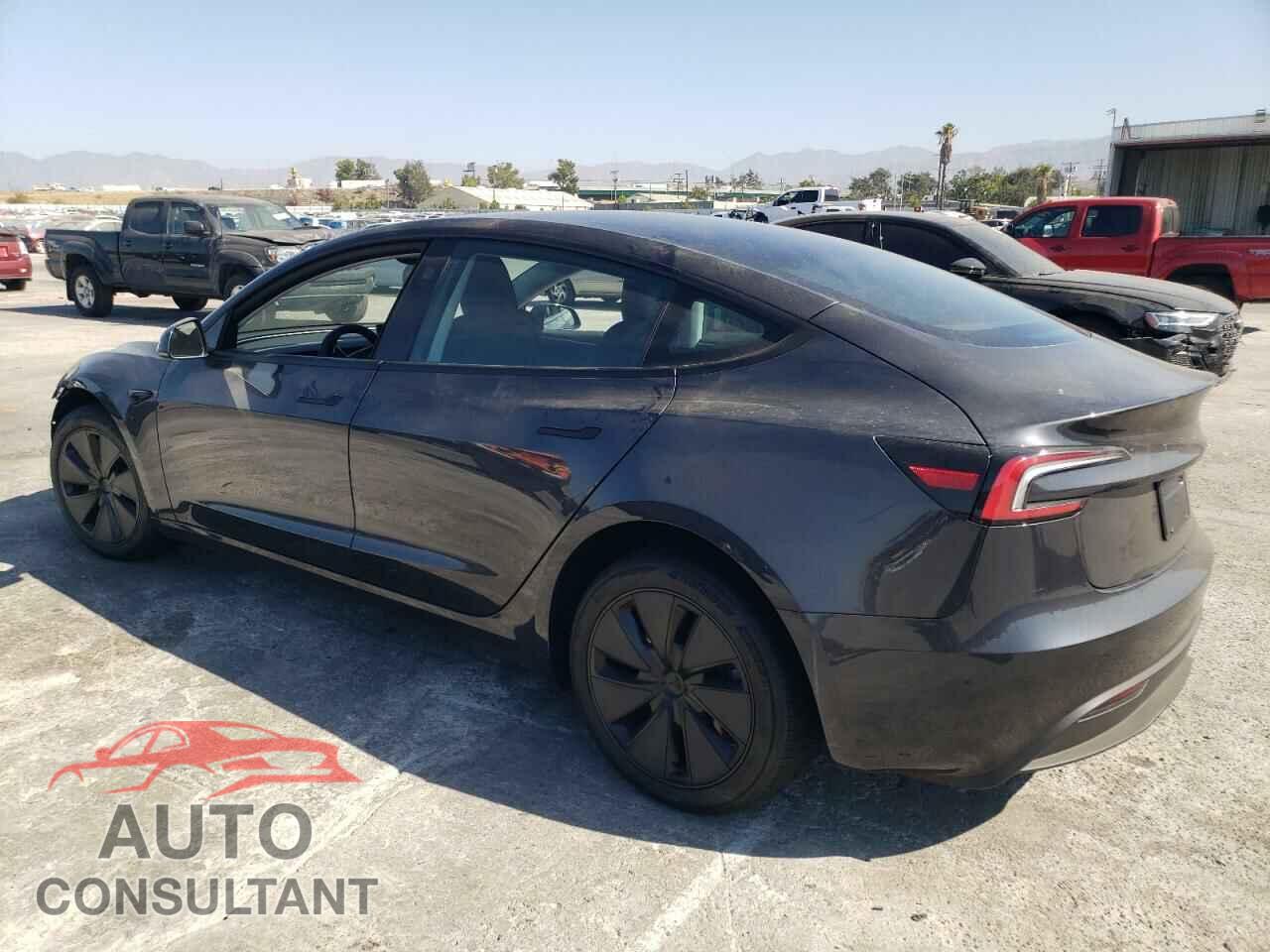 TESLA MODEL 3 2024 - 5YJ3E1EA8RF746149