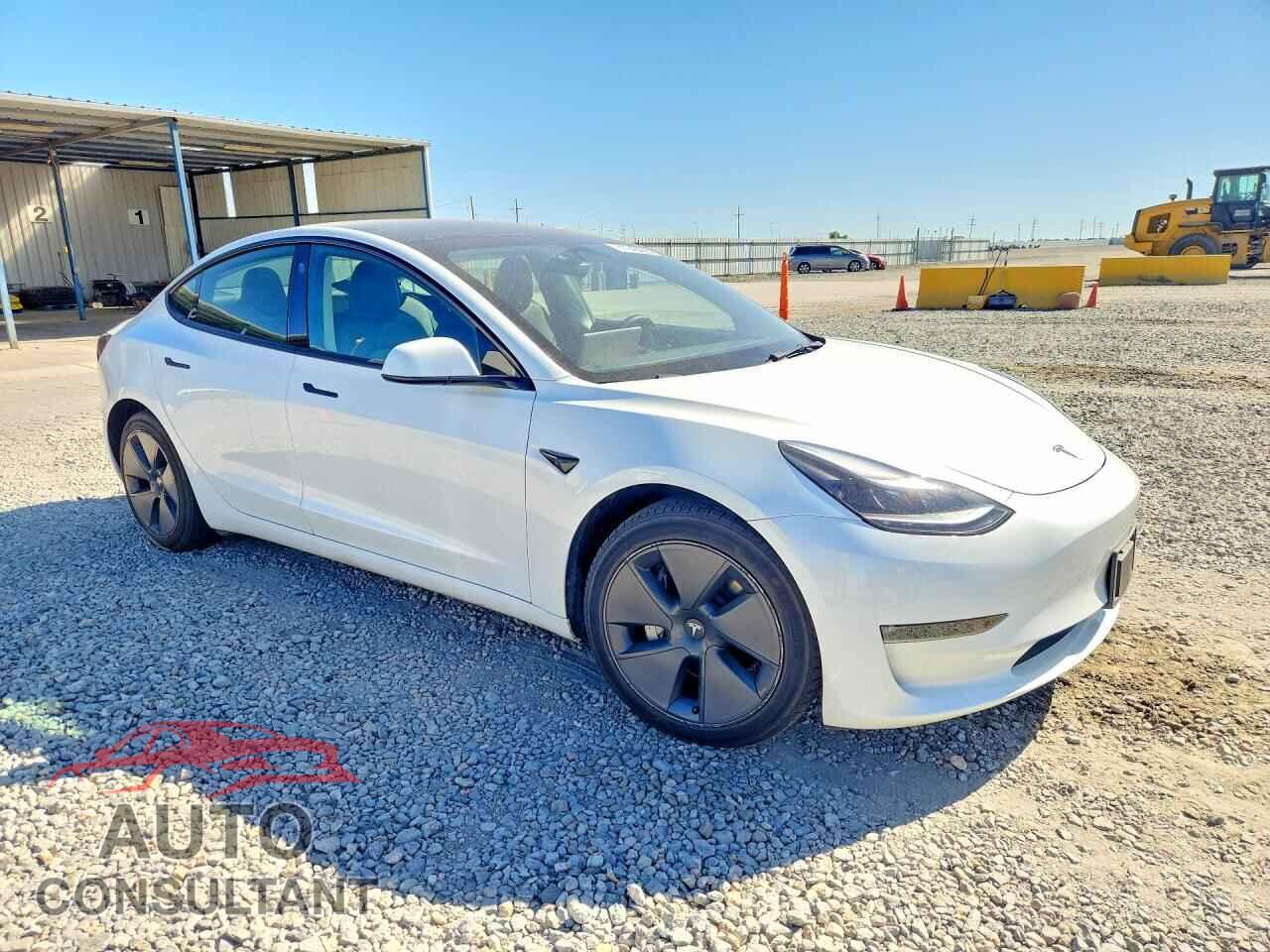 TESLA MODEL 3 2023 - 5YJ3E1EB8PF390761