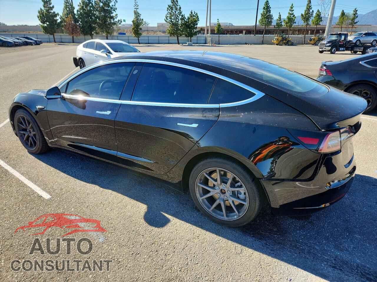 TESLA MODEL 3 2018 - 5YJ3E1EB2JF179837