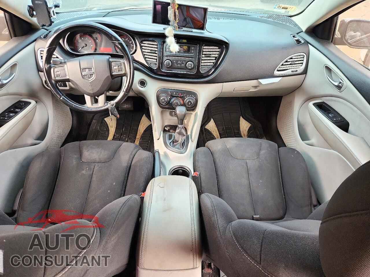 DODGE DART 2013 - 1C3CDFBA6DD220563