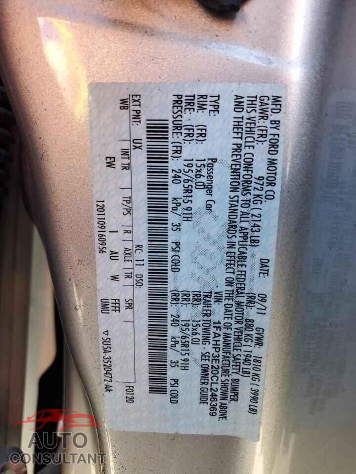 FORD FOCUS 2012 - 1FAHP3E20CL246369