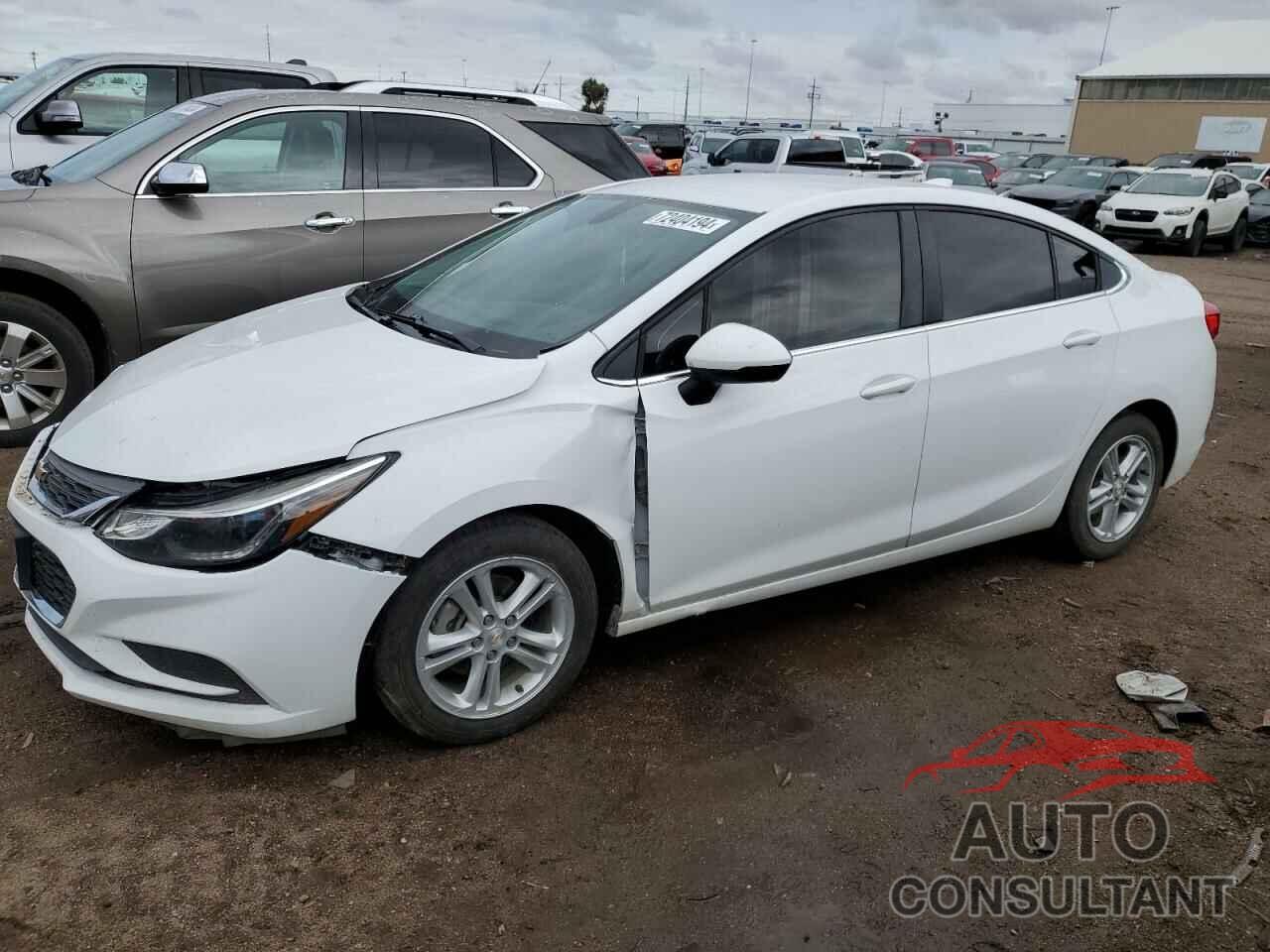 CHEVROLET CRUZE 2018 - 1G1BE5SM4J7231203