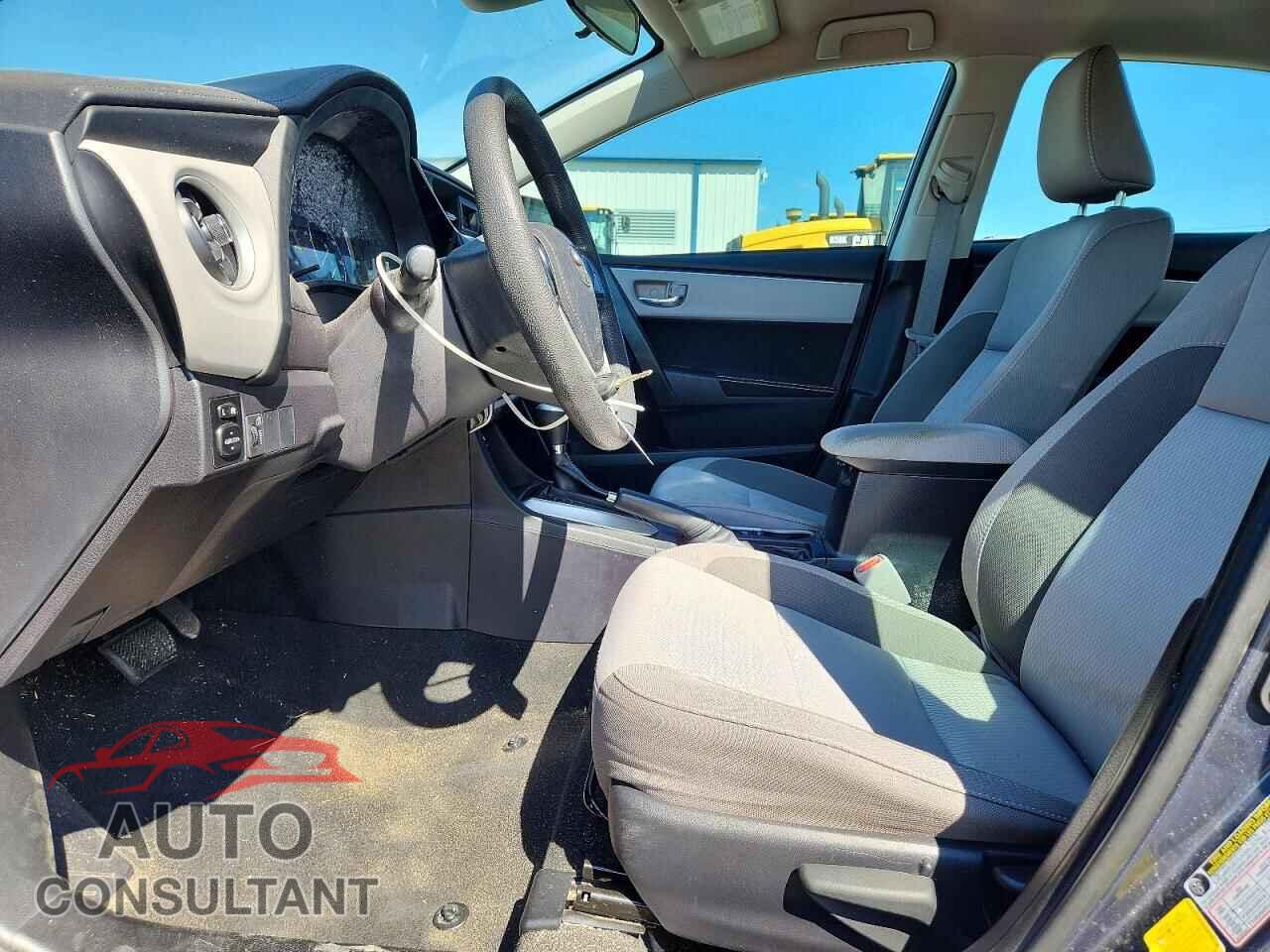 TOYOTA COROLLA 2019 - 2T1BURHE5KC218445