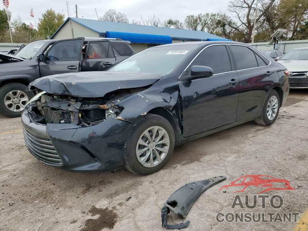 TOYOTA CAMRY 2016 - 4T4BF1FK8GR551254