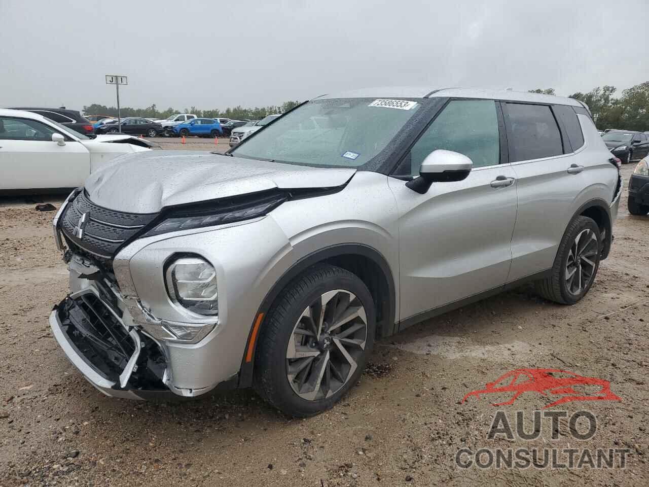 MITSUBISHI OUTLANDER 2023 - JA4J3UA89PZ056770