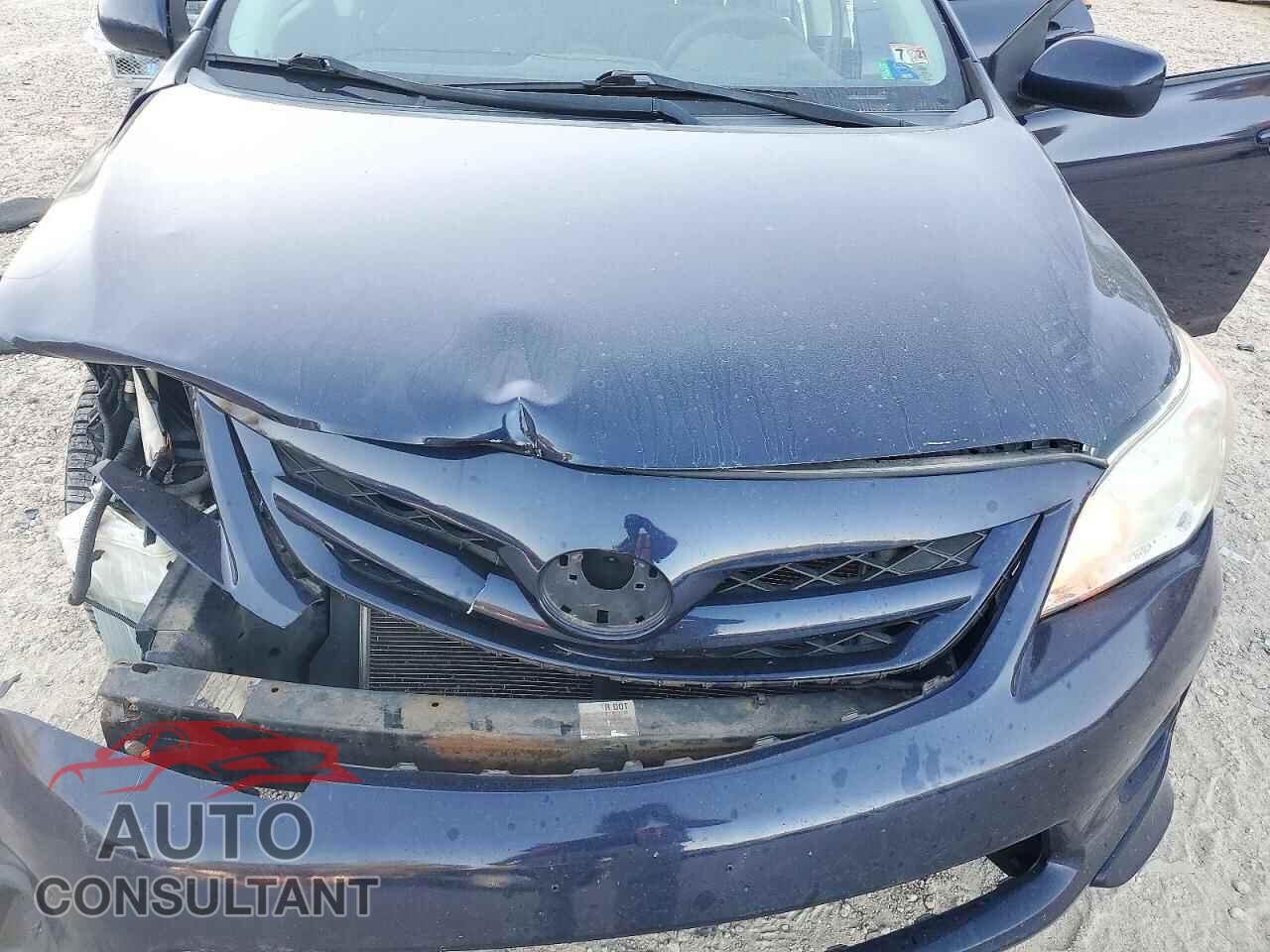 TOYOTA COROLLA 2011 - 2T1BU4EEXBC700738