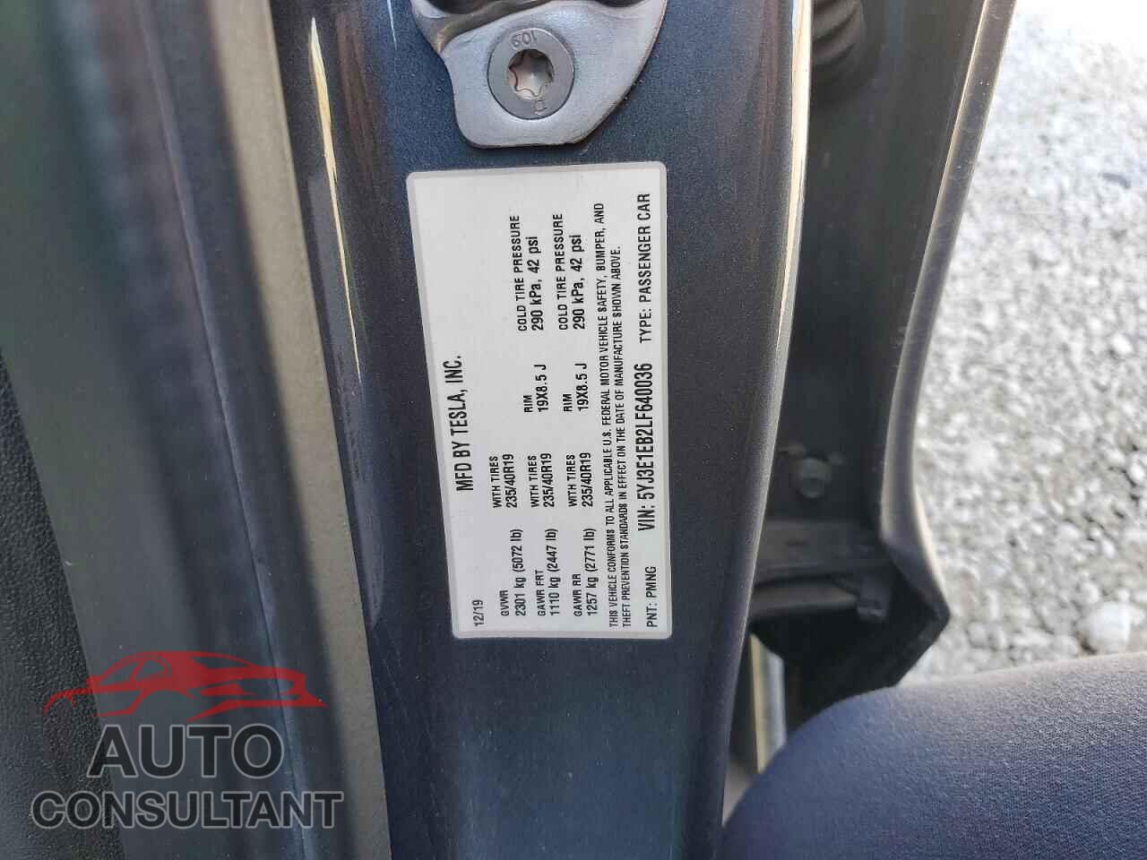 TESLA MODEL 3 2020 - 5YJ3E1EB2LF640036