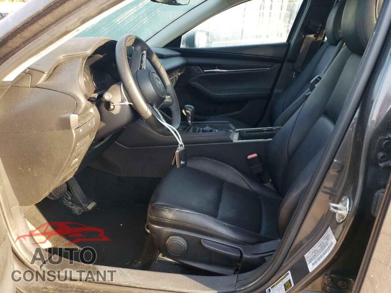 MAZDA 3 2019 - JM1BPACL4K1107940
