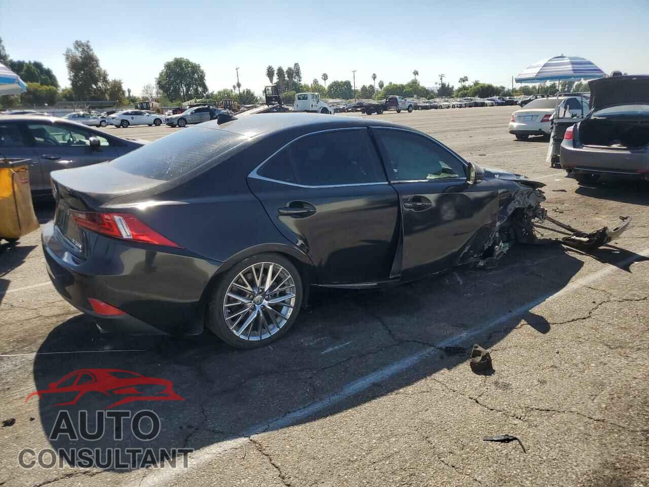 LEXUS IS 2016 - JTHBA1D20G5003385