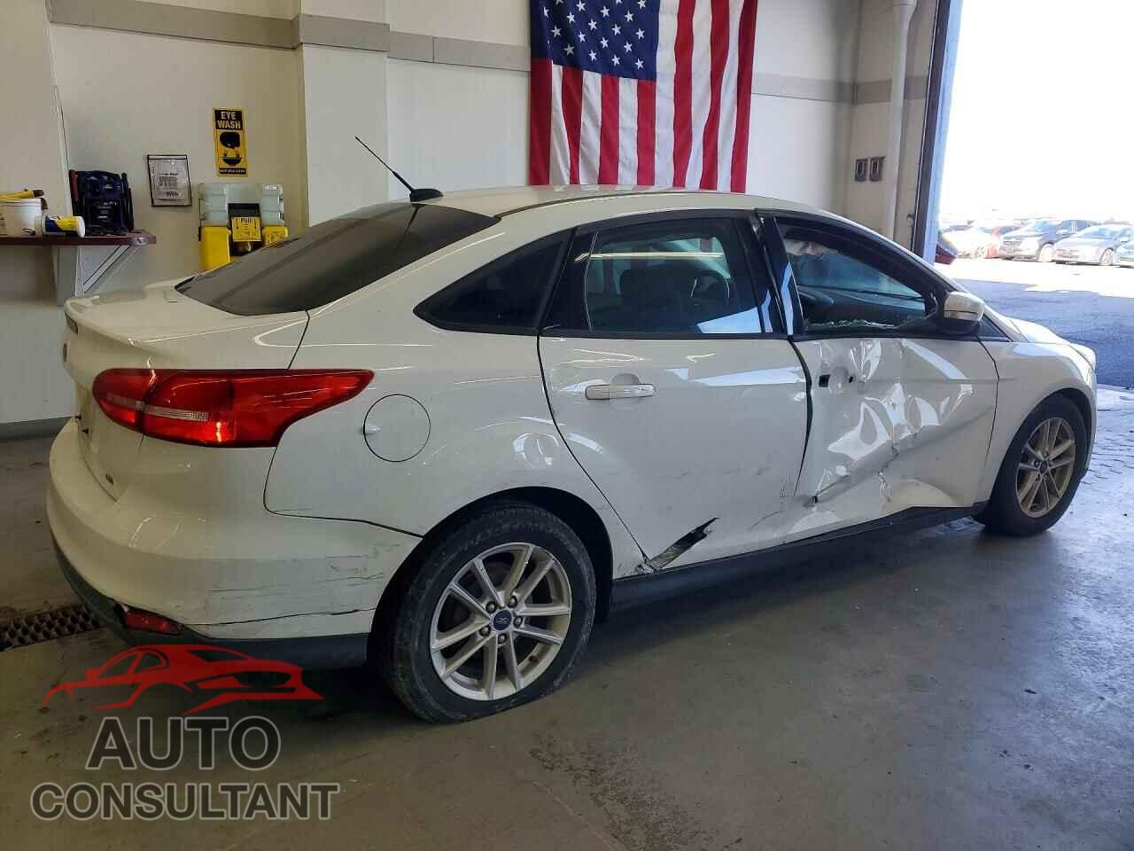 FORD FOCUS 2016 - 1FADP3F29GL330659