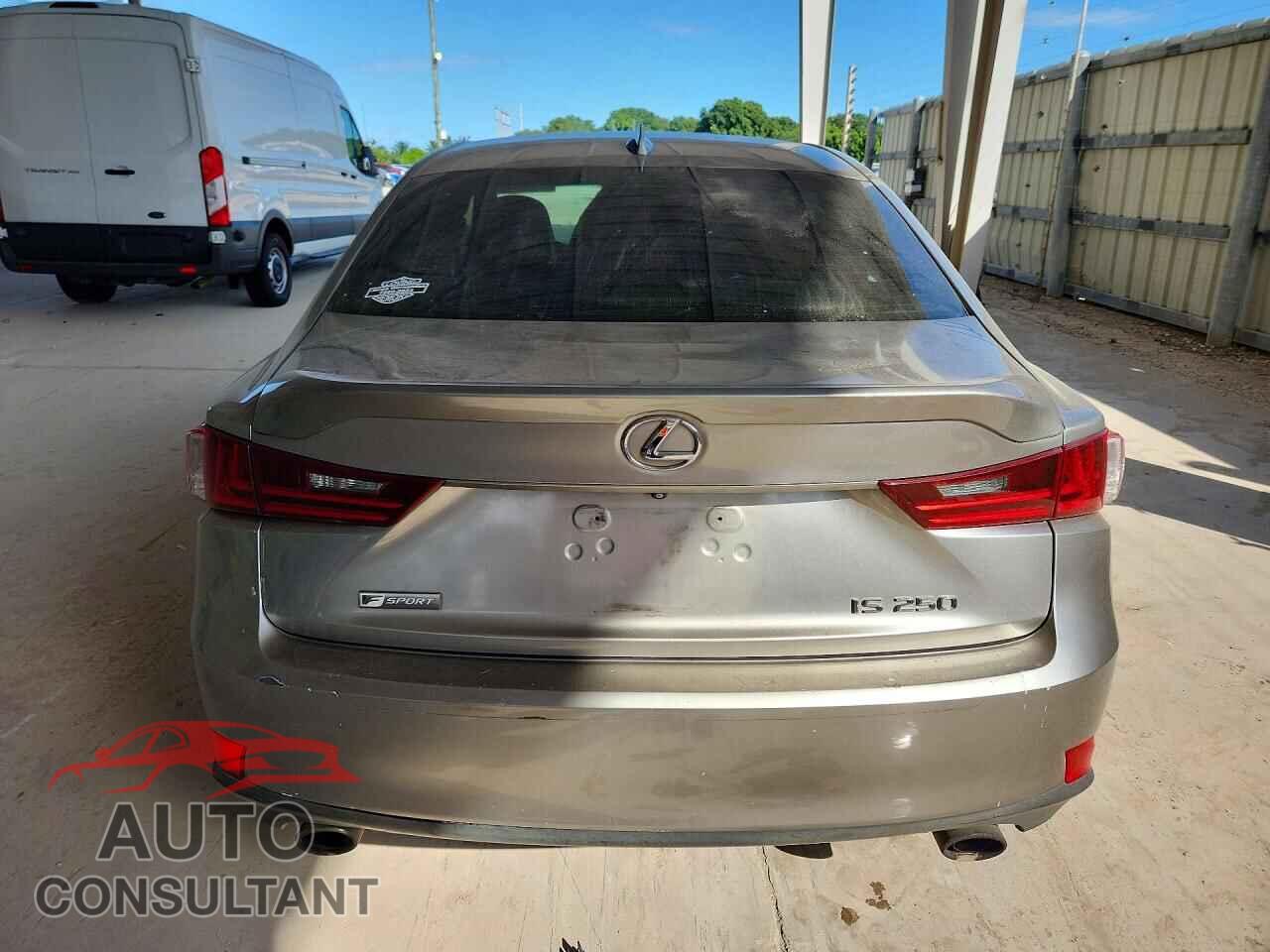 LEXUS IS 2015 - JTHBF1D2XF5074271