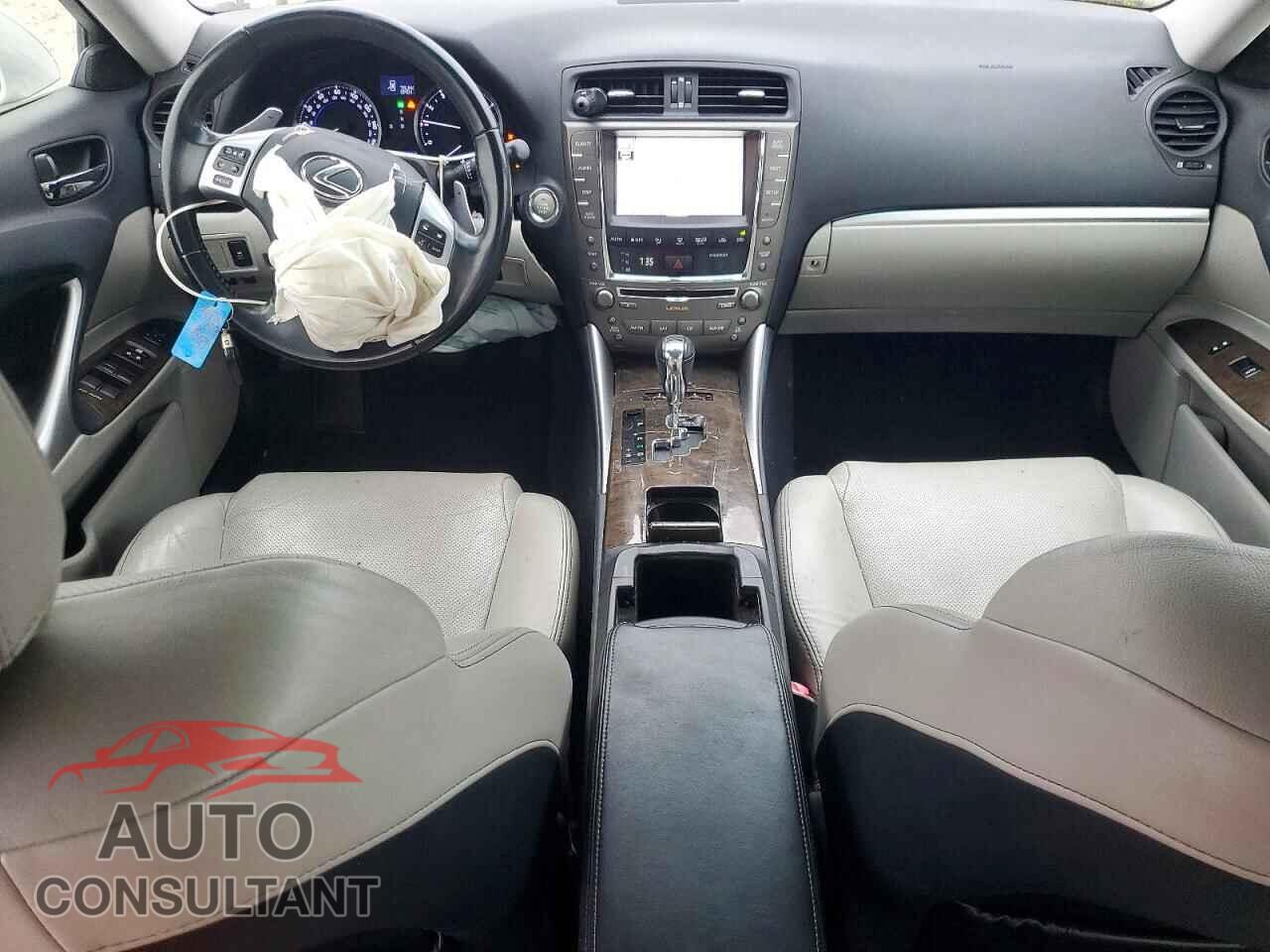 LEXUS IS 2012 - JTHBF5C29C5168484