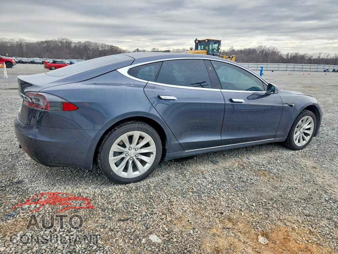 TESLA MODEL S 2017 - 5YJSA1E20HF231984