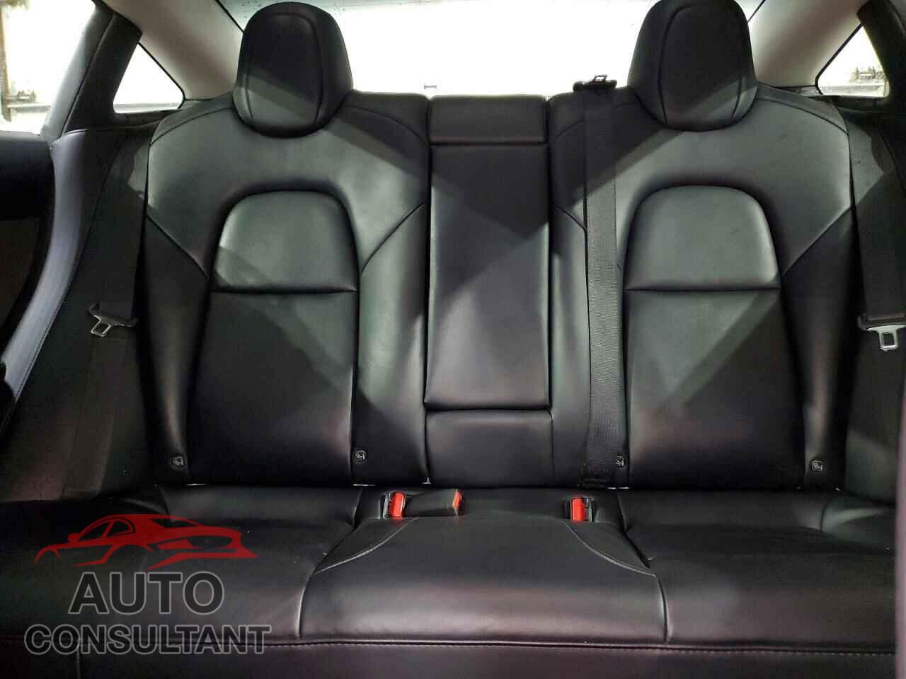 TESLA MODEL 3 2022 - 5YJ3E1EA2NF287761