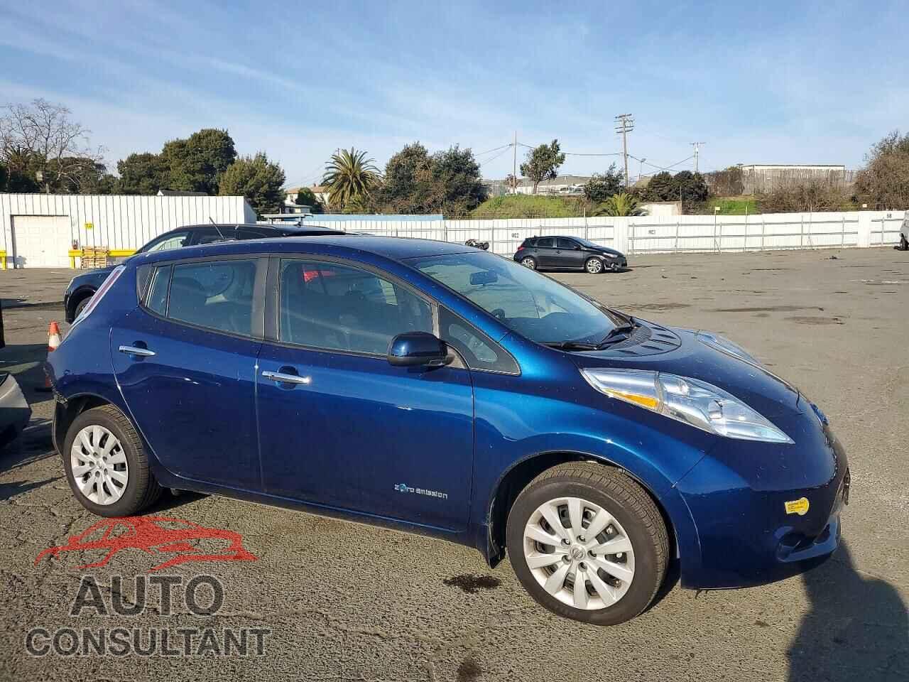 NISSAN LEAF 2017 - 1N4BZ0CP7HC310346