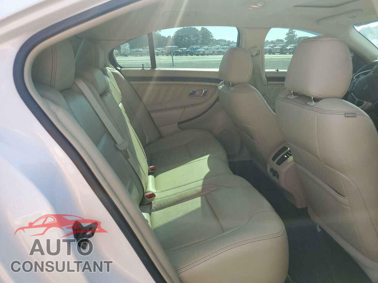 FORD TAURUS 2013 - 1FAHP2F80DG220734