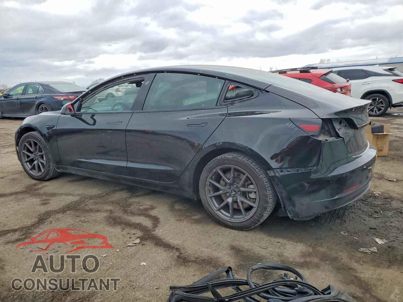 TESLA MODEL 3 2021 - 5YJ3E1EBXMF059577