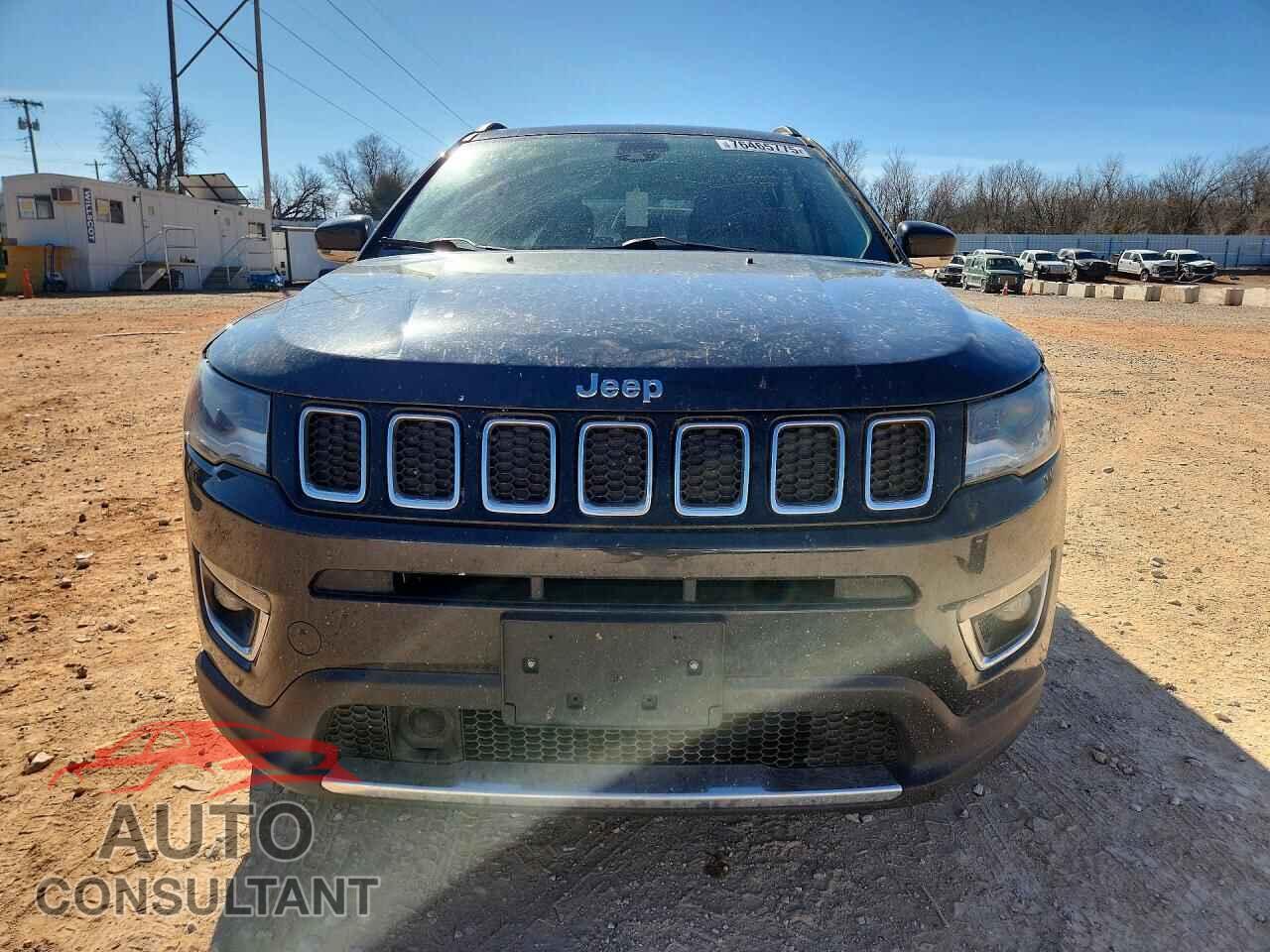 JEEP COMPASS 2017 - 3C4NJDCB6HT671100