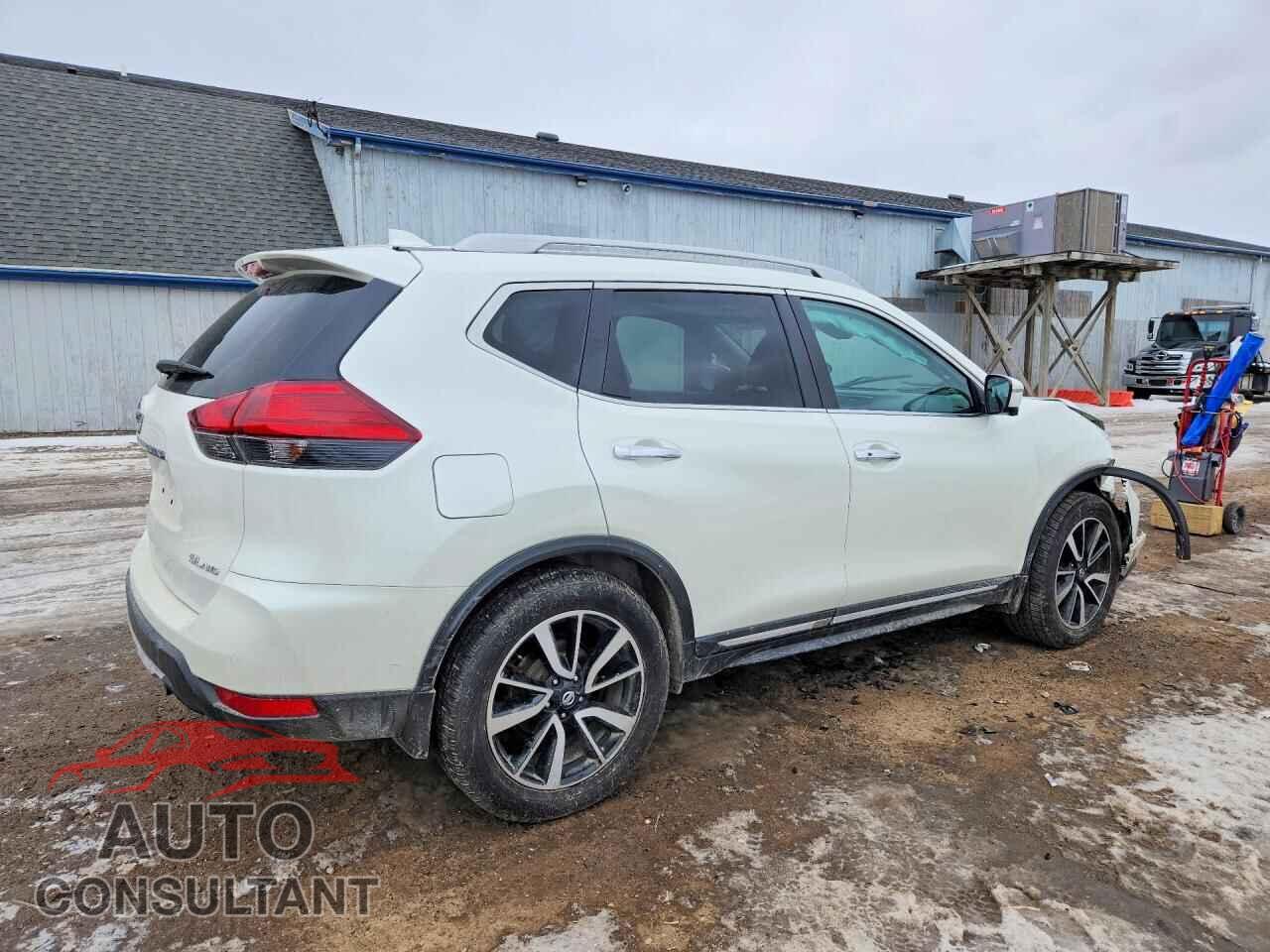 NISSAN ROGUE 2017 - 5N1AT2MV6HC757410