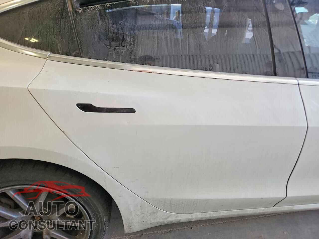TESLA MODEL 3 2020 - 5YJ3E1EB9LF618227