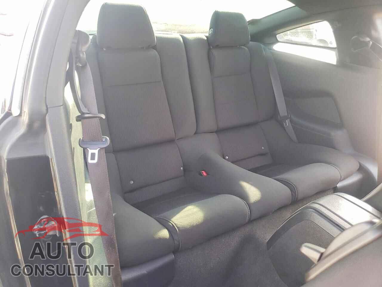 FORD ALL Models 2014 - 1ZVBP8AM5E5330776