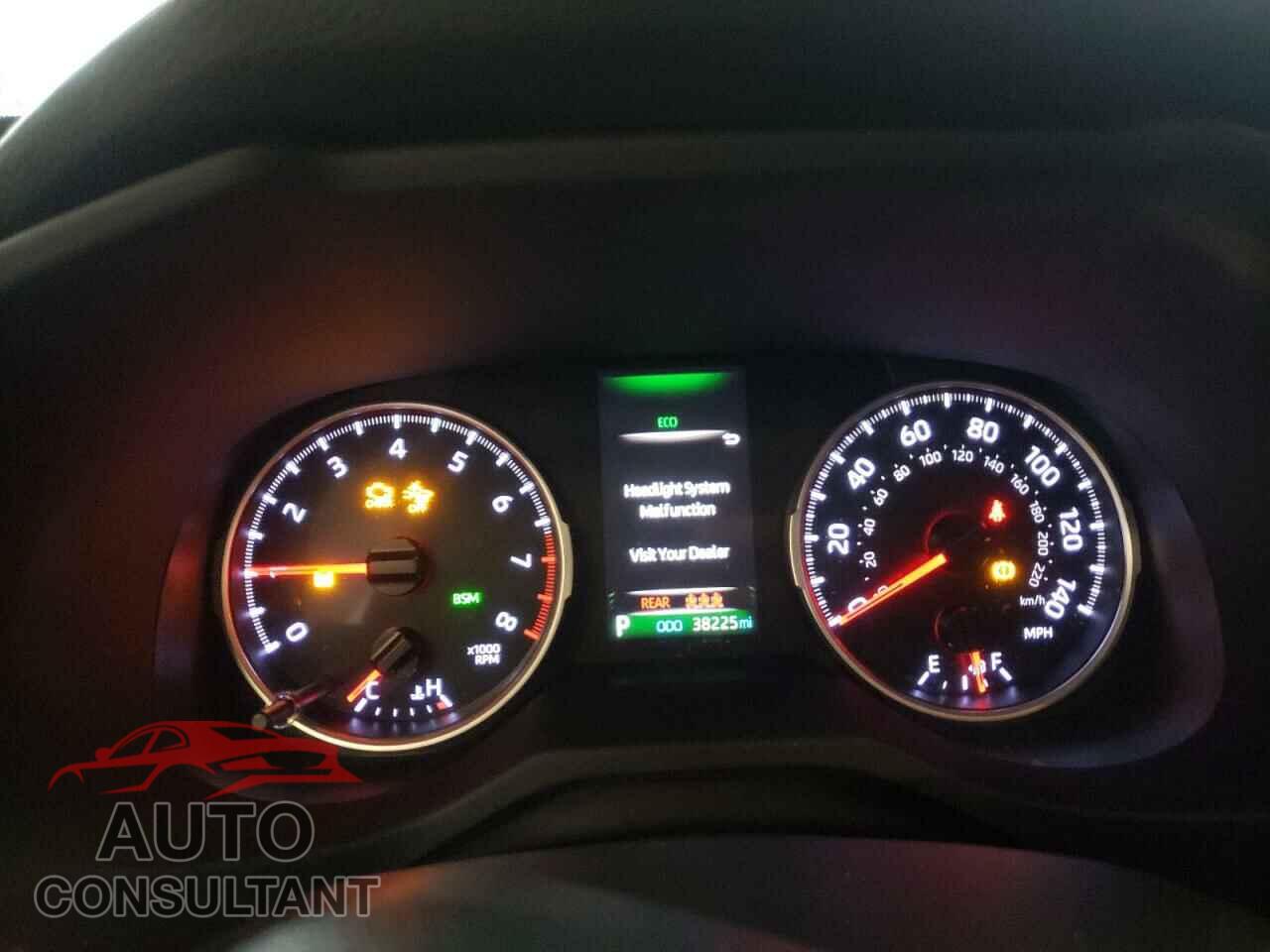 TOYOTA RAV4 2019 - JTMP1RFV0KD036673