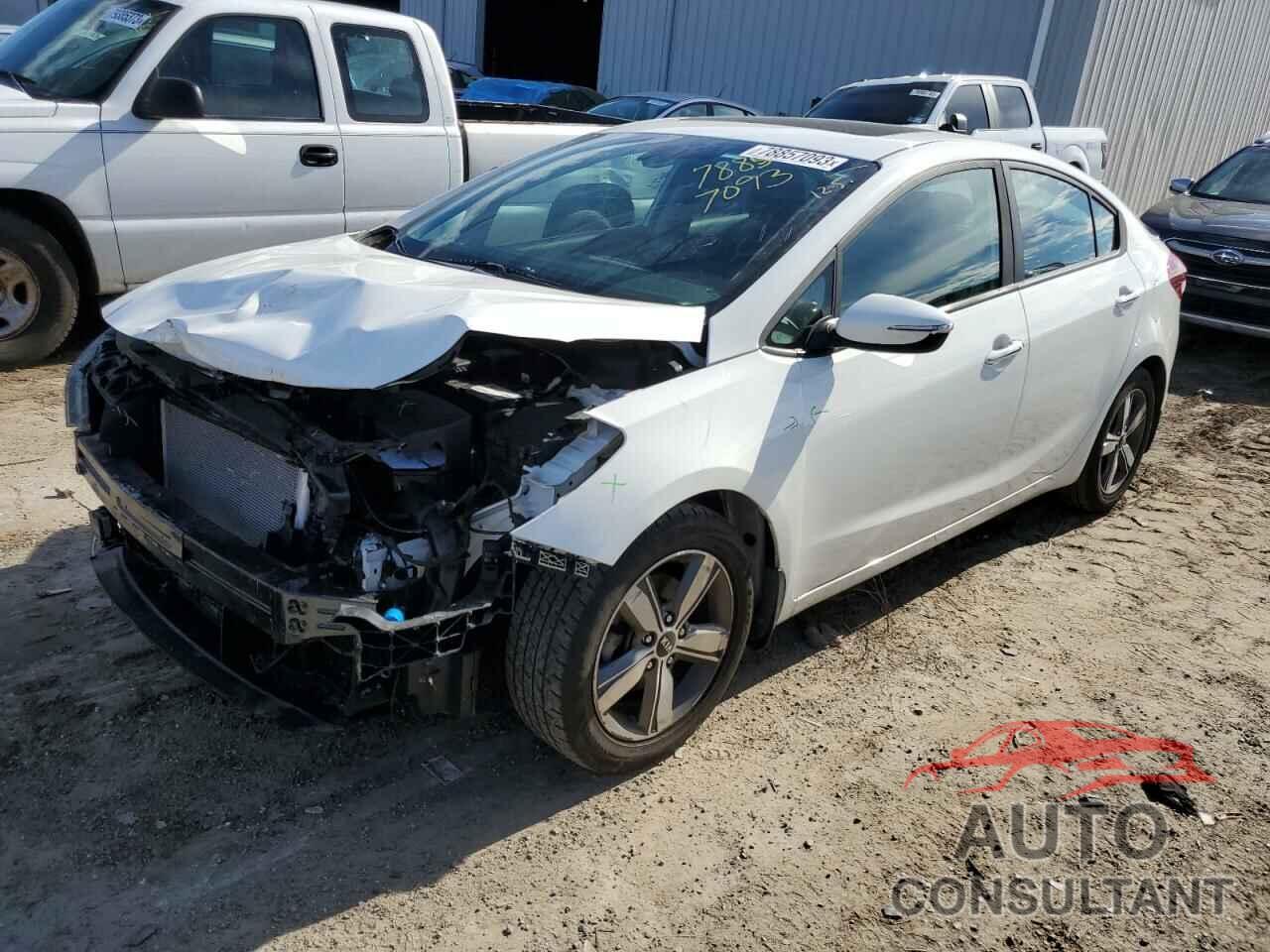 KIA FORTE 2018 - 3KPFL4A75JE268099