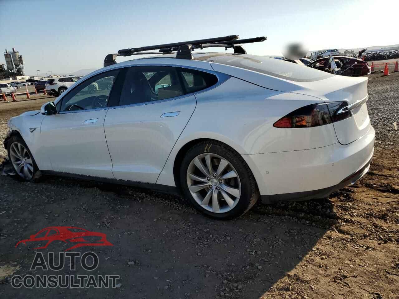 TESLA MODEL S 2016 - 5YJSA1E2XGF128635