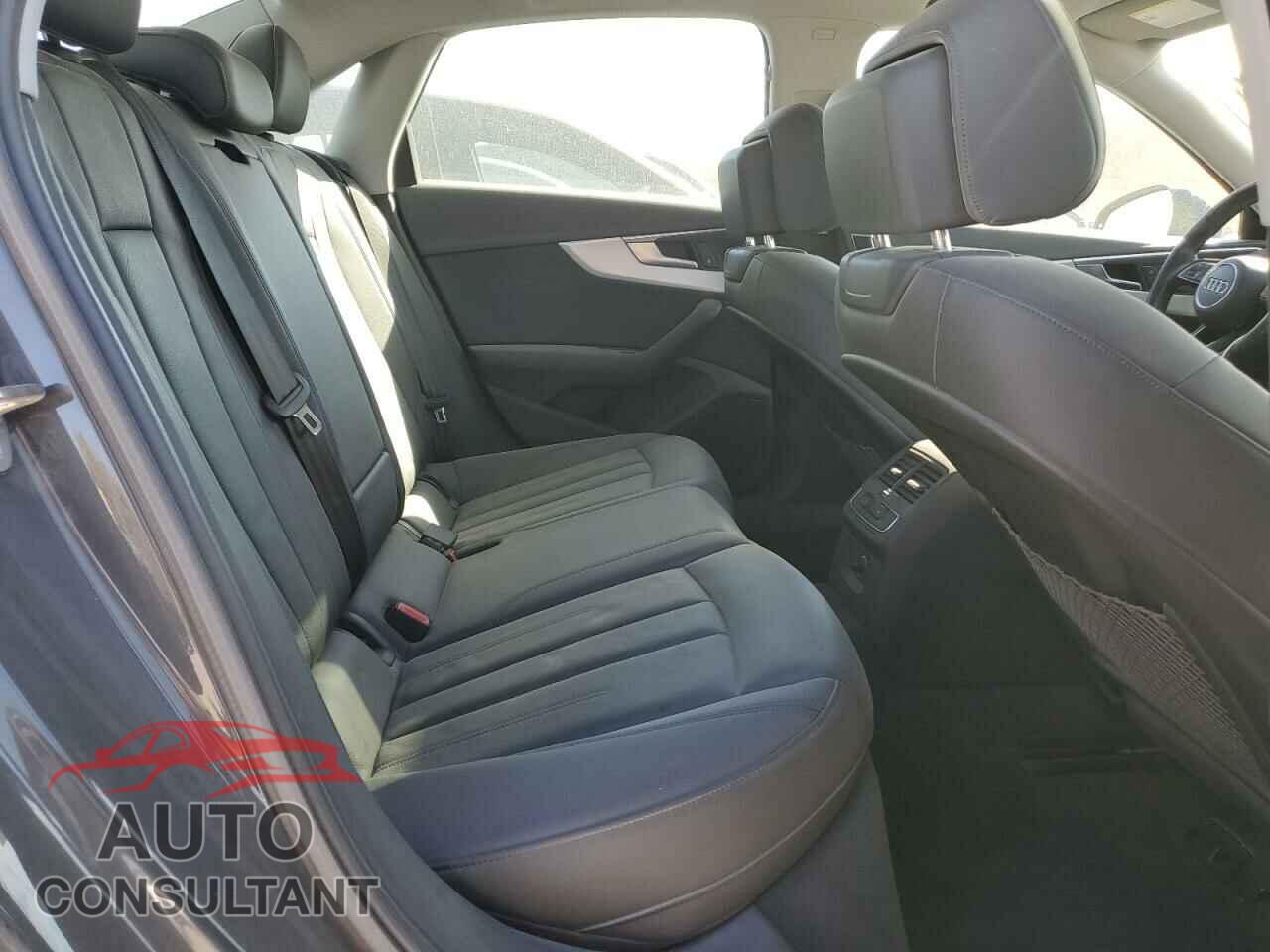 AUDI A4 2017 - WAUANAF47HN056048