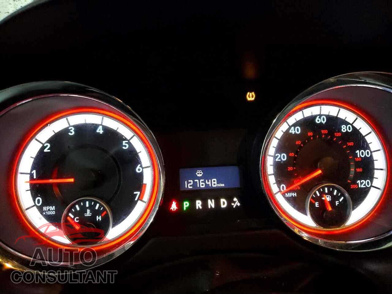 DODGE GRAND CARAVAN 2011 - 2D4RN3DG6BR674411